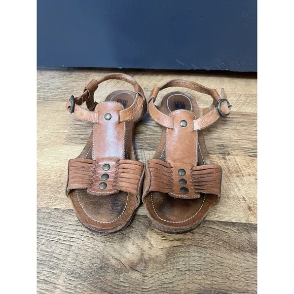 Frye Shoes Frye Womens Orange Leather Ankle Strap Flat Sandals